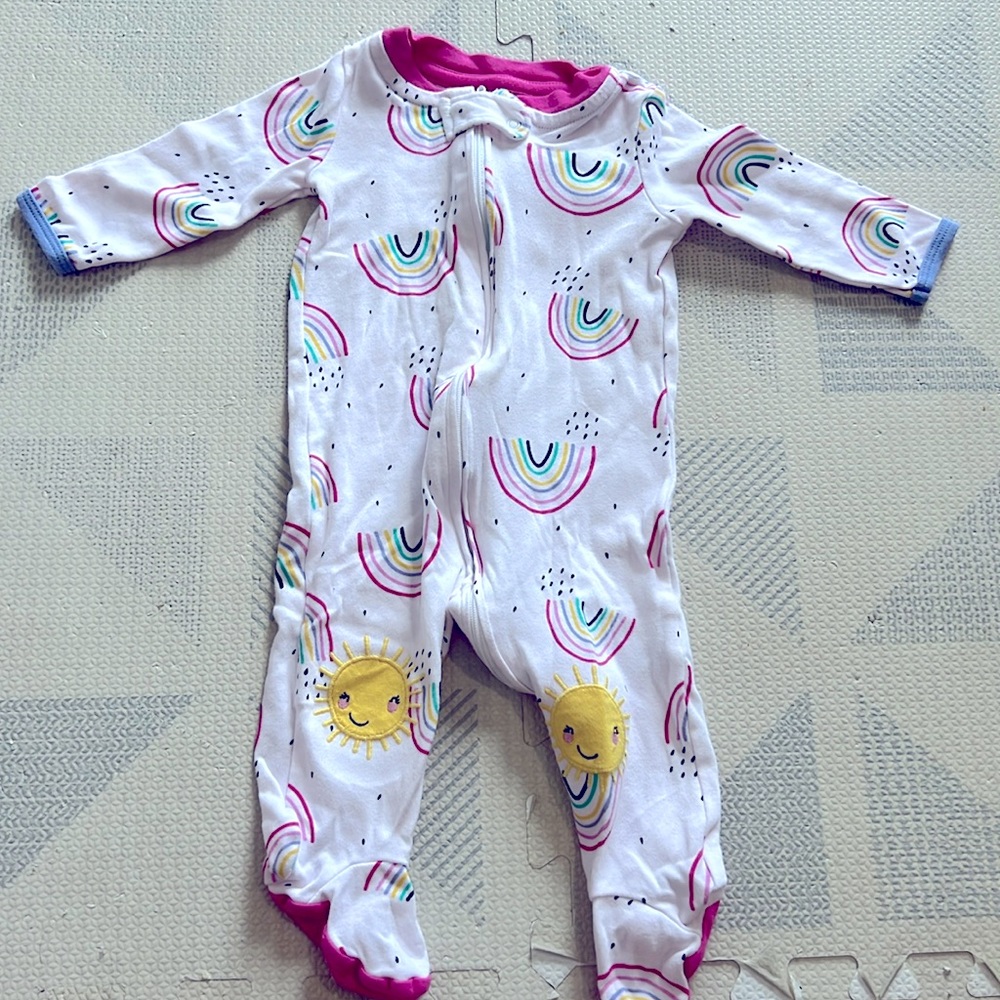 Lamaze footie pajamas rainbow- 6m NWOT